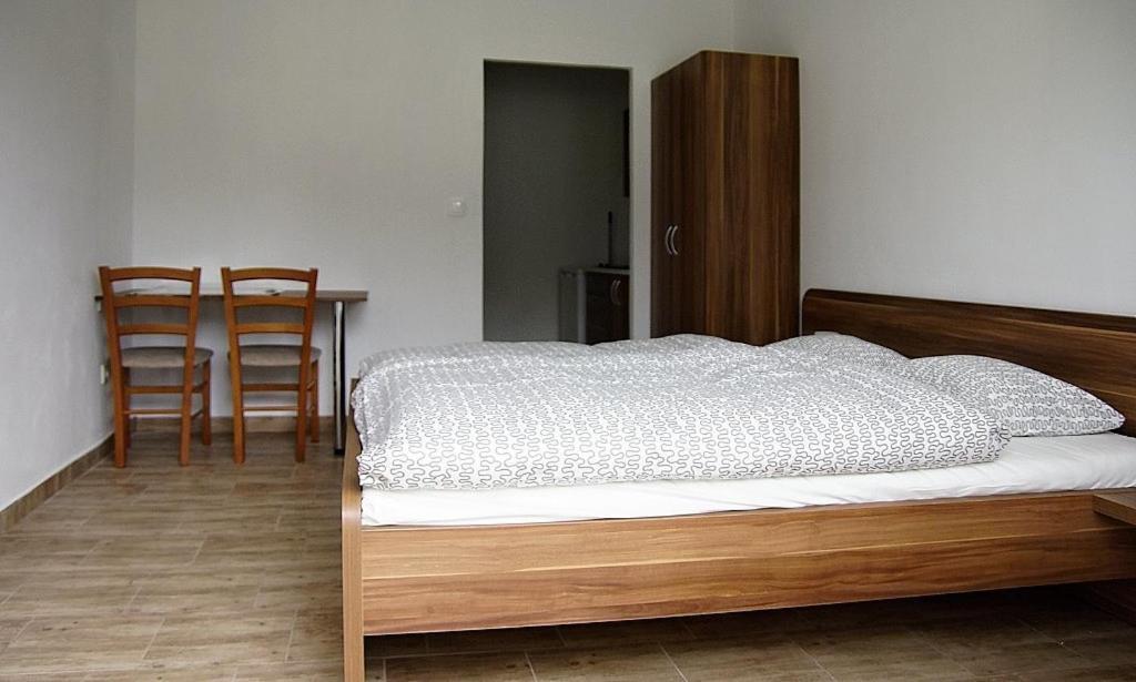 Apartmany Pod Landstejnem Stare Mesto  Ruang foto
